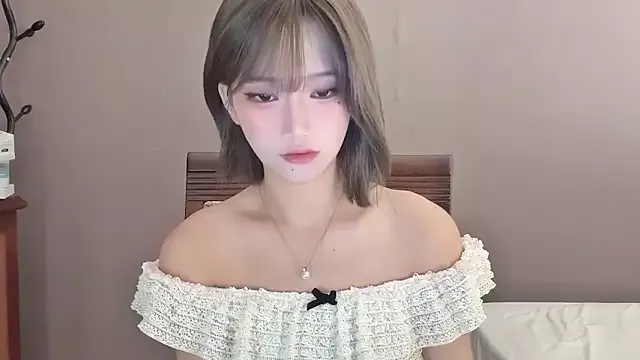 BabySofa – webcam model profile photo Image 19