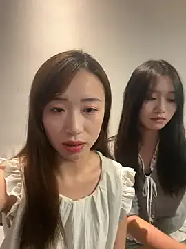 Maria-and-Charly – webcam model profile photo Image 3