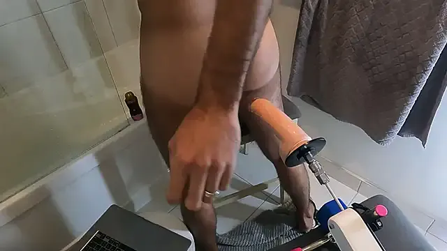 841_yayoi – webcam model profile photo Image 6