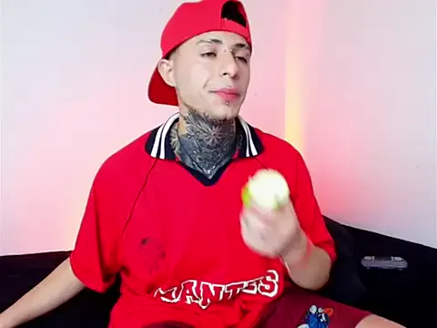 SheenaBrooke – webcam model profile photo Image 7