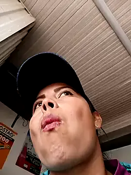 Hot_Mayra25 – webcam model profile photo Image 3