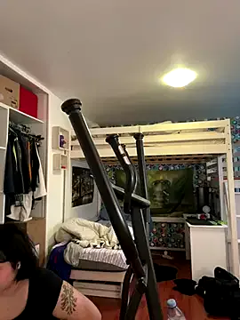 Queen_Doll – webcam model profile photo Image 15