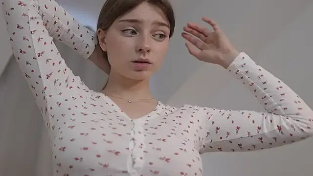 Holy_Tereza – webcam model profile photo Image 14