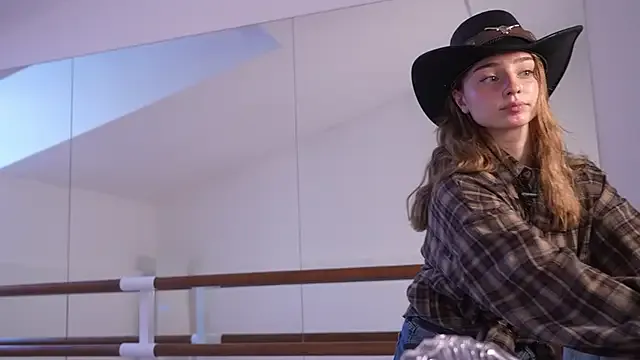 Holy_Tereza – webcam model profile photo Image 15