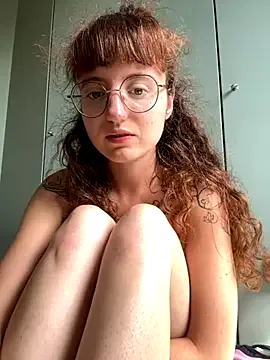 Runarunapi – webcam model profile photo Image 15