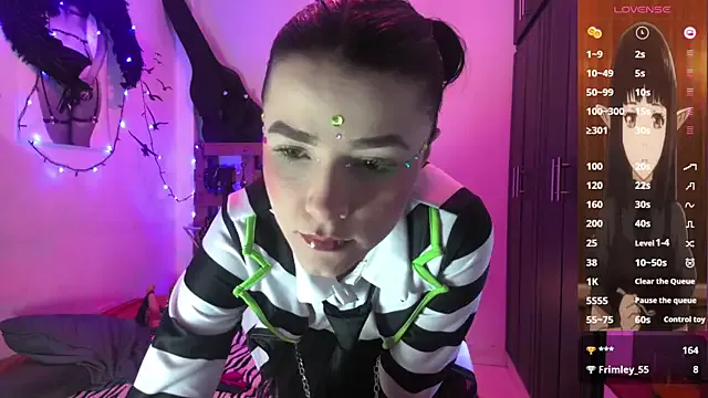 Nonchan_ – webcam model profile photo Image 18