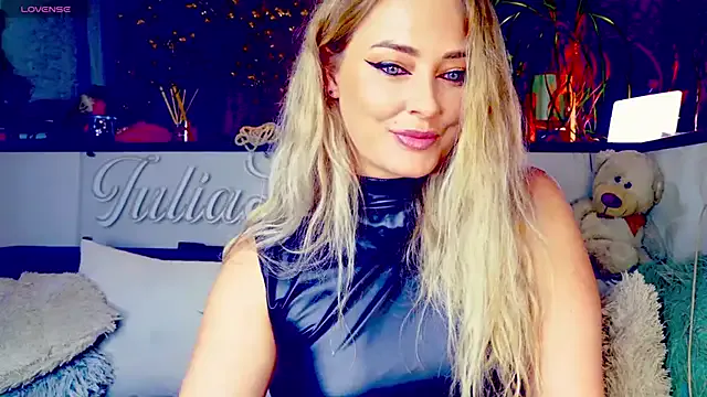 Hot_Mayra25 – webcam model profile photo Image 15