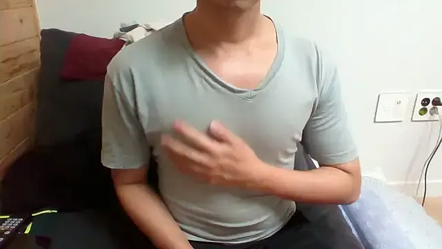 NANA_7 – webcam model profile photo Image 12