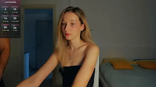 Megu_Melon – webcam model profile photo Image 19