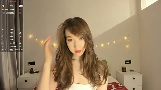 oypo – webcam model profile photo Image 2