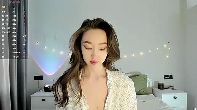 oypo – webcam model profile photo Image 9