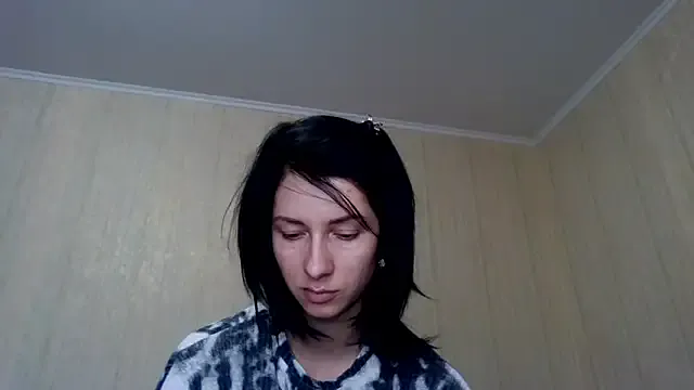 maataaan – webcam model profile photo Image 14
