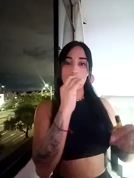 FroggyAnna – webcam model profile photo Image 12