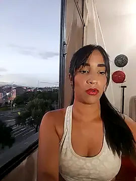 FroggyAnna – webcam model profile photo Image 6