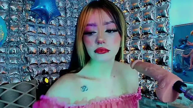 RicaSasha – webcam model profile photo Image 15