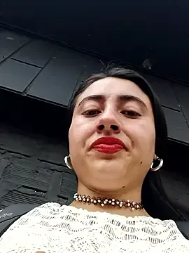 mr_danni – webcam model profile photo Image 14