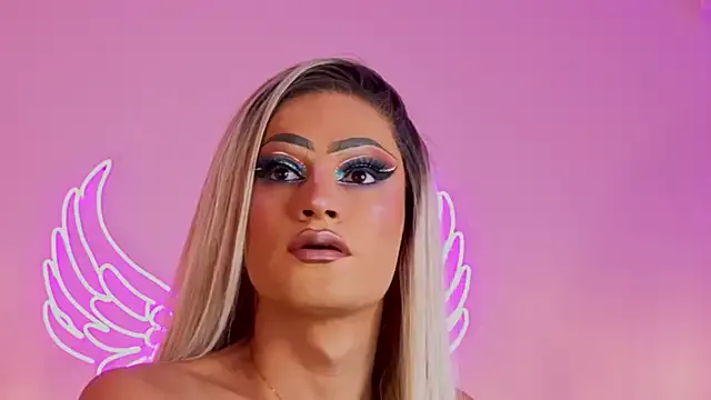 Shiny_Jennifer – webcam model profile photo Image 8