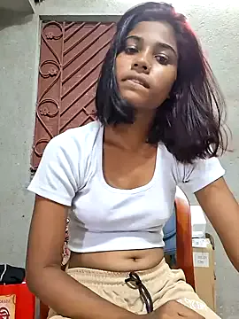  – webcam model profile photo Image 7