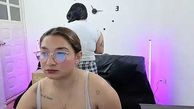 Slutty_Mistress_ – webcam model profile photo Image 18