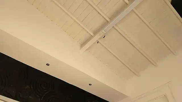 LushianaFitness – webcam model profile photo Image 6