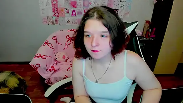 Nonchan_ – webcam model profile photo Image 3