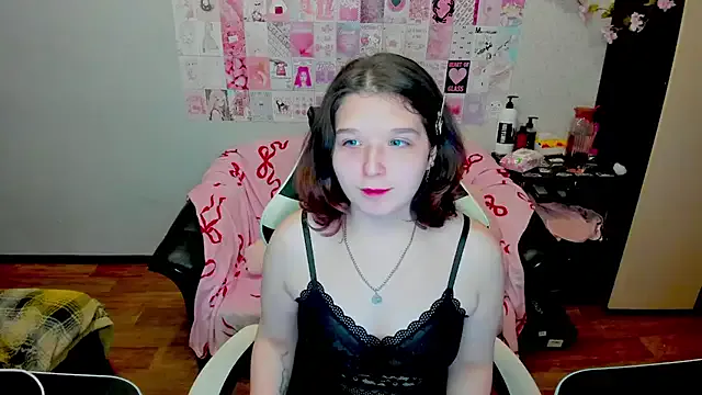 Nonchan_ – webcam model profile photo Image 6