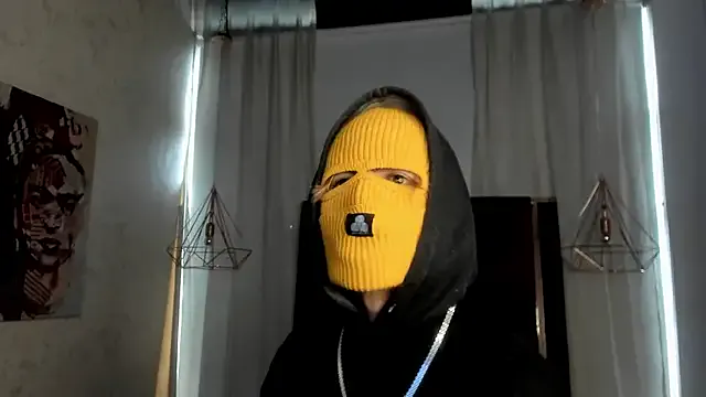 seraphine23 – webcam model profile photo Image 19