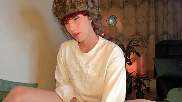 Paidbat – webcam model profile photo Image 3