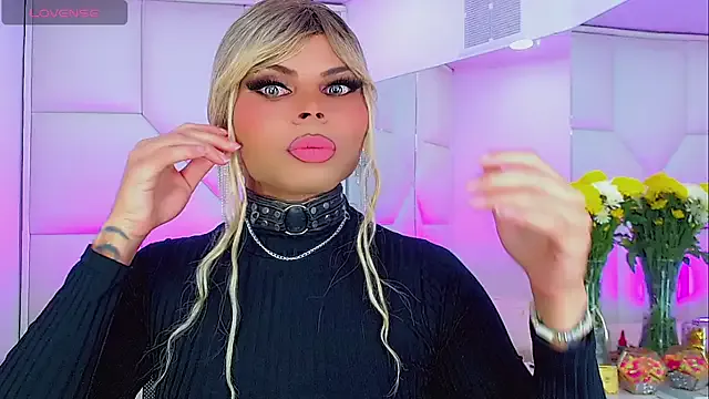 NATINATU252525 – webcam model profile photo Image 13