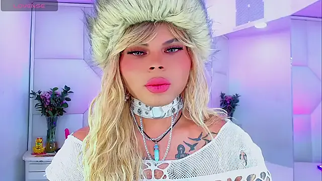 NATINATU252525 – webcam model profile photo Image 16