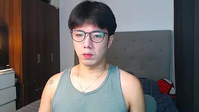 STxuguanhan – webcam model profile photo Image 12