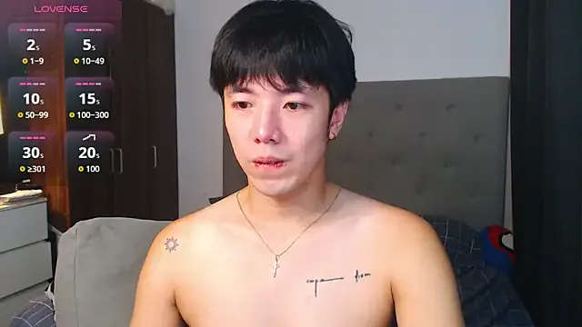 STxuguanhan – webcam model profile photo Image 17