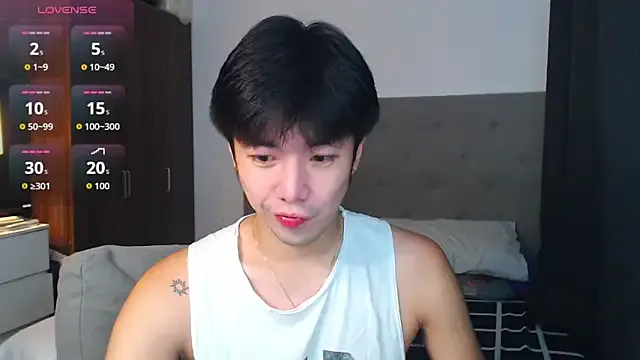 STxuguanhan – webcam model profile photo Image 18
