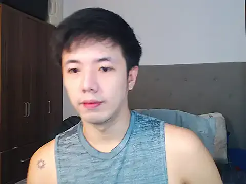 STxuguanhan – webcam model profile photo Image 5