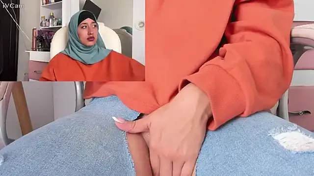 Nonchan_ – webcam model profile photo Image 4