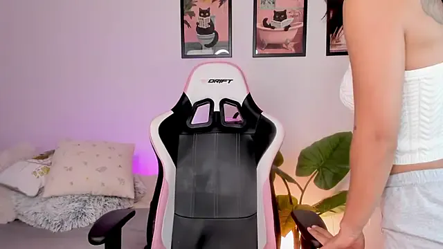 dirtypub – webcam model profile photo Image 3