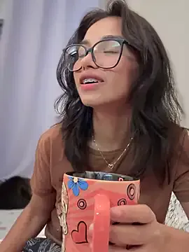 dirtypub – webcam model profile photo Image 7