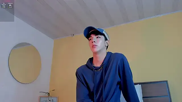 kai101010 – webcam model profile photo Image 13