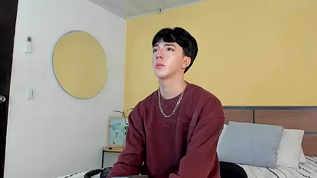 kai101010 – webcam model profile photo Image 14