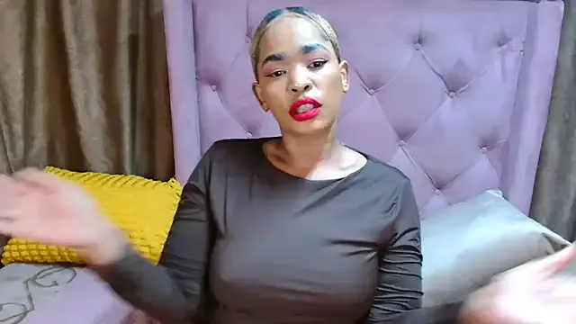 Nonchan_ – webcam model profile photo Image 6