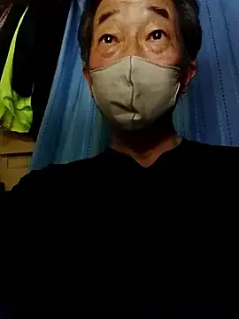 Yui-Ch – webcam model profile photo Image 5