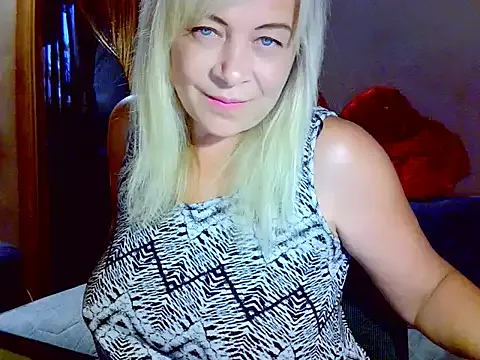 BelleLouiseVp – webcam model profile photo Image 2