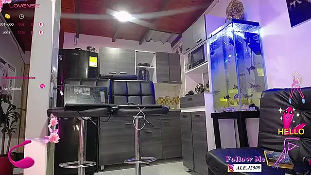 FroggyAnna – webcam model profile photo Image 4