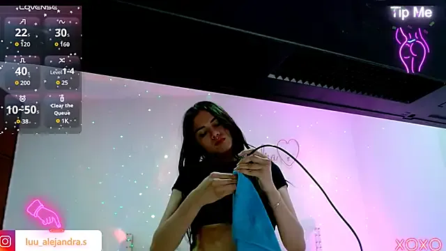 roouse – webcam model profile photo Image 18