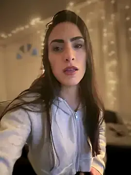 841_yayoi – webcam model profile photo Image 12