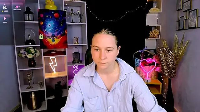 Queen_Doll – webcam model profile photo Image 5