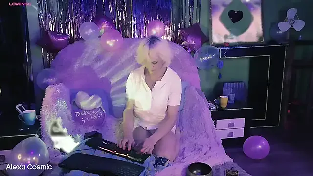 missdirtyhot_ – webcam model profile photo Image 16