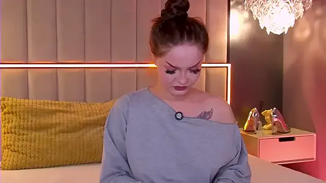 Nonchan_ – webcam model profile photo Image 15