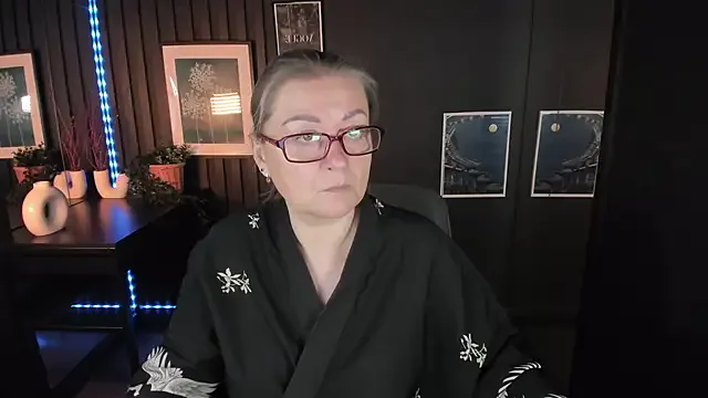 841_yayoi – webcam model profile photo Image 19