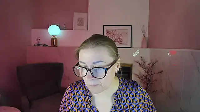 AlexandraKind Image 3